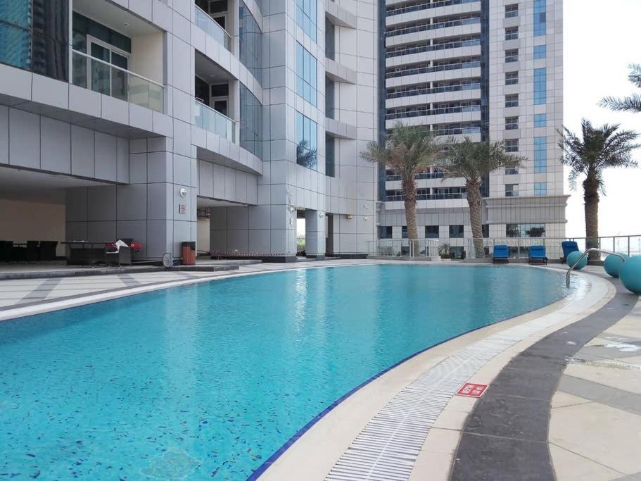 Frank Porter - Torch Tower Dubai Buitenkant foto
